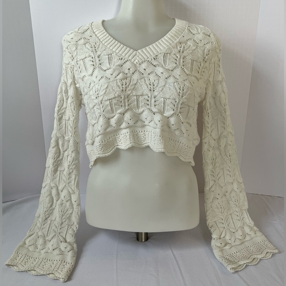 Jessica Simpson White Knit Cropped Sweater - Picture 1 of 5